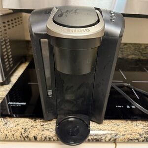 Kurgo Black and Silver Coffee Maker